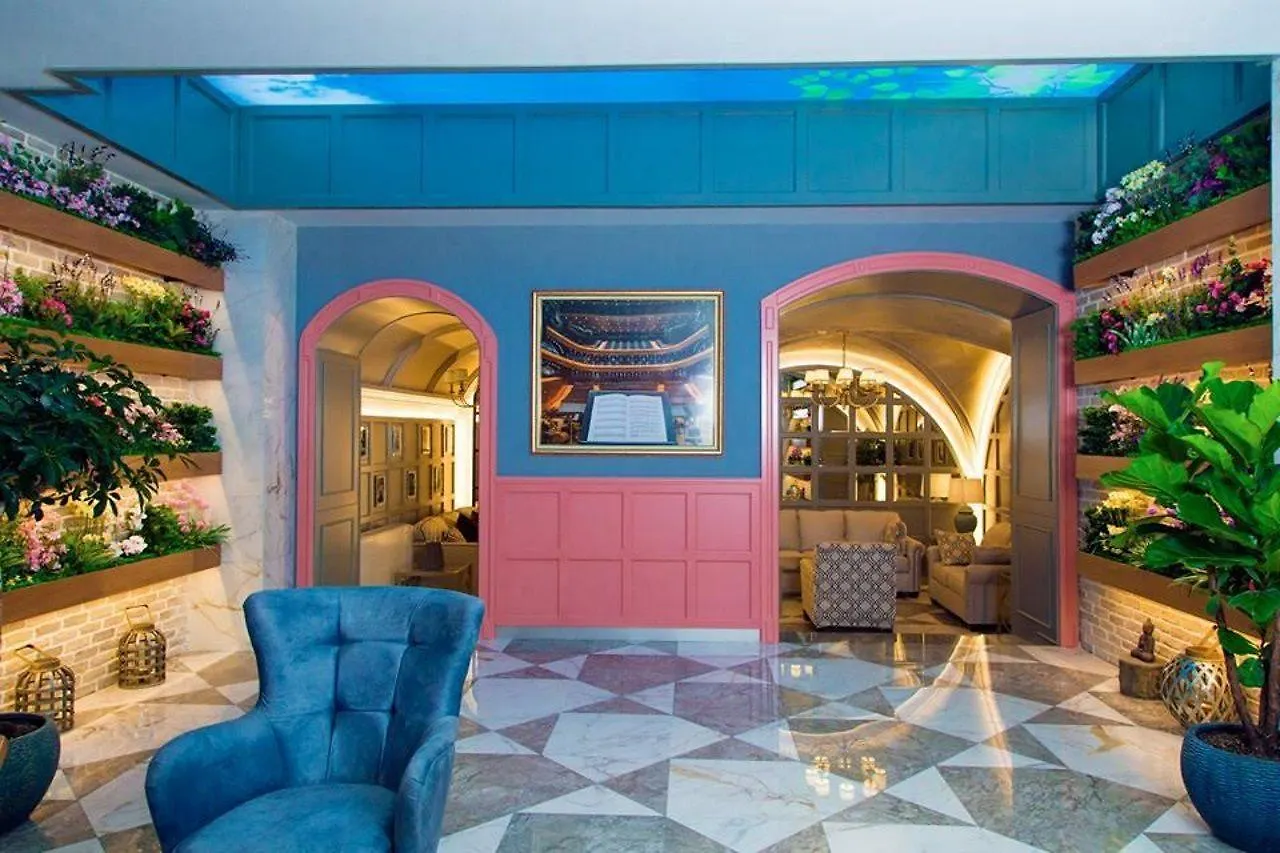 Theatrum Hotel Baku
