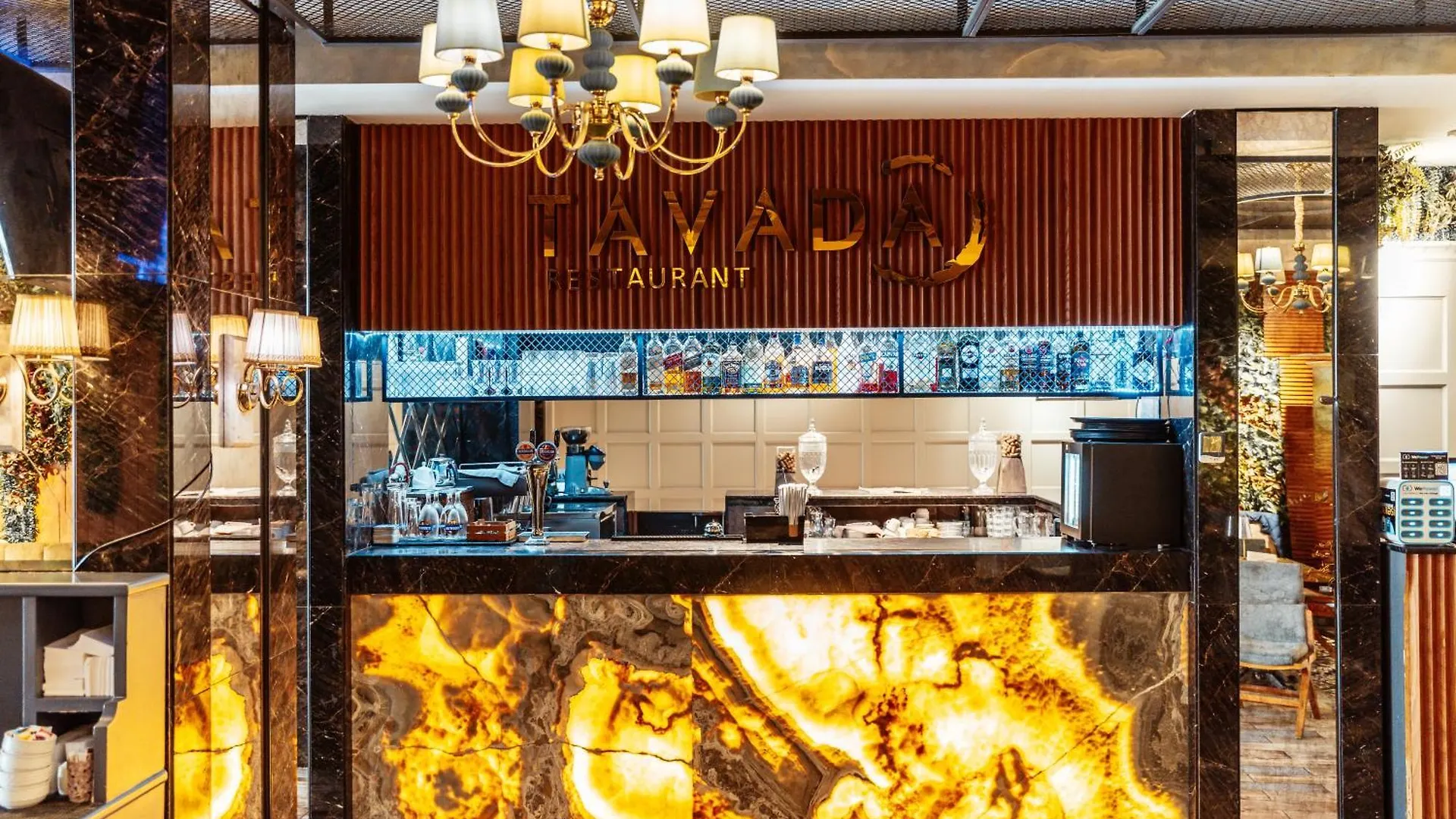 Theatrum Hotel Baku 5*,