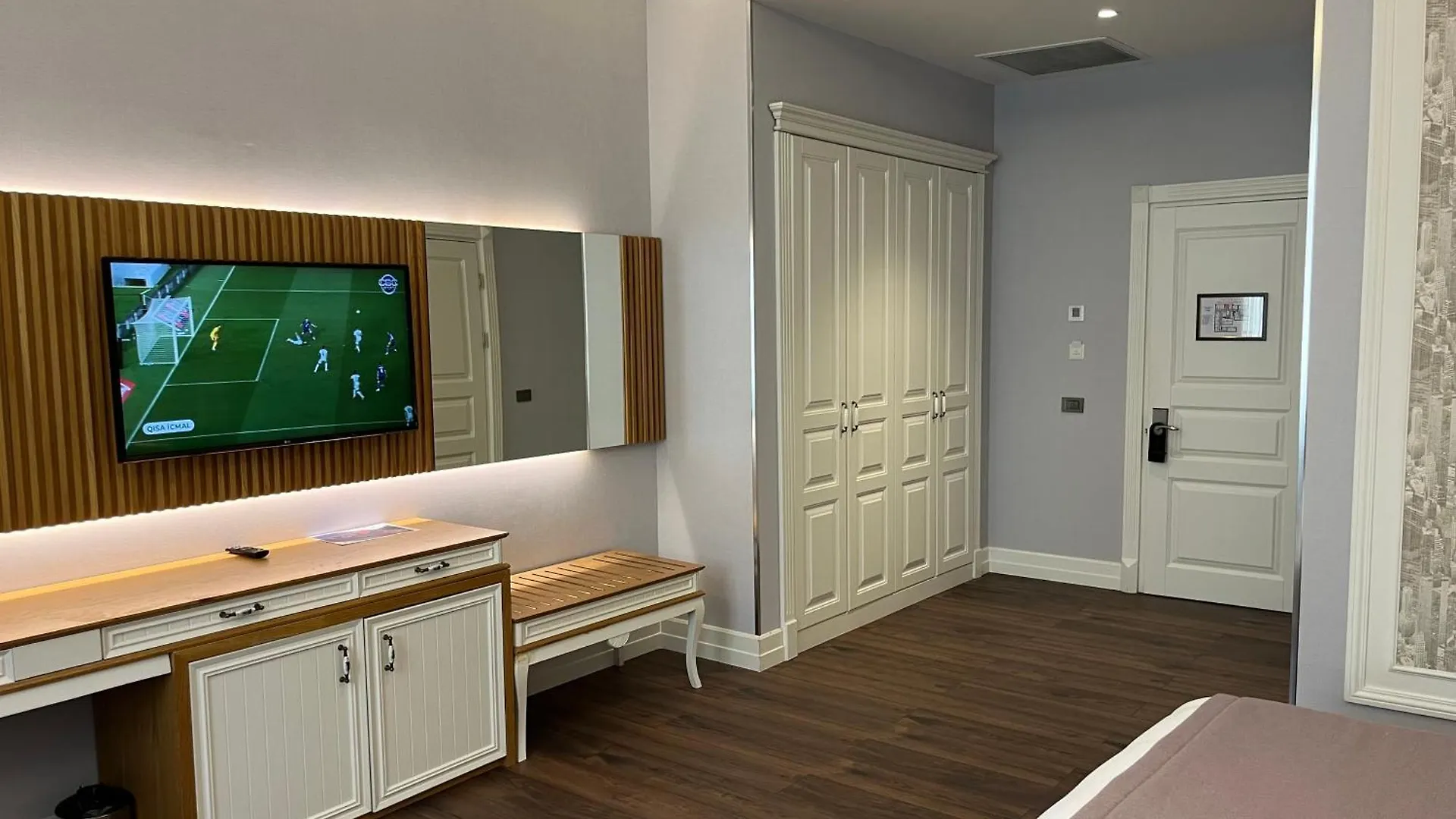 *****  Theatrum Hotel באקו אזרבייג'ן
